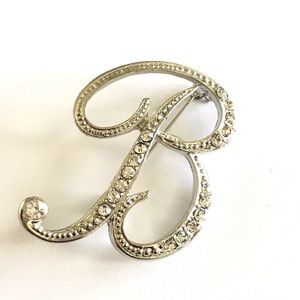 🍒Item# 17 Letter "B" Silver Brooch